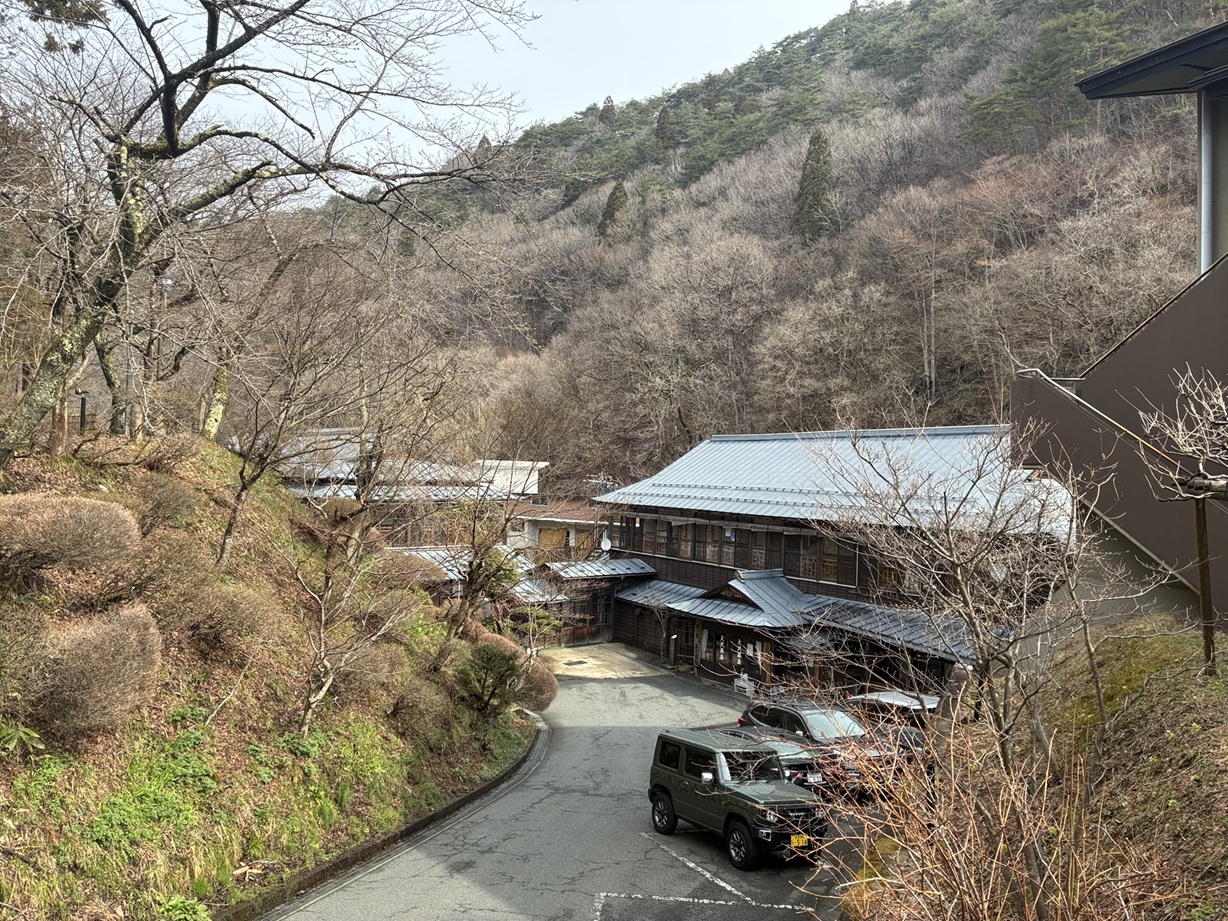 大沢温泉全景